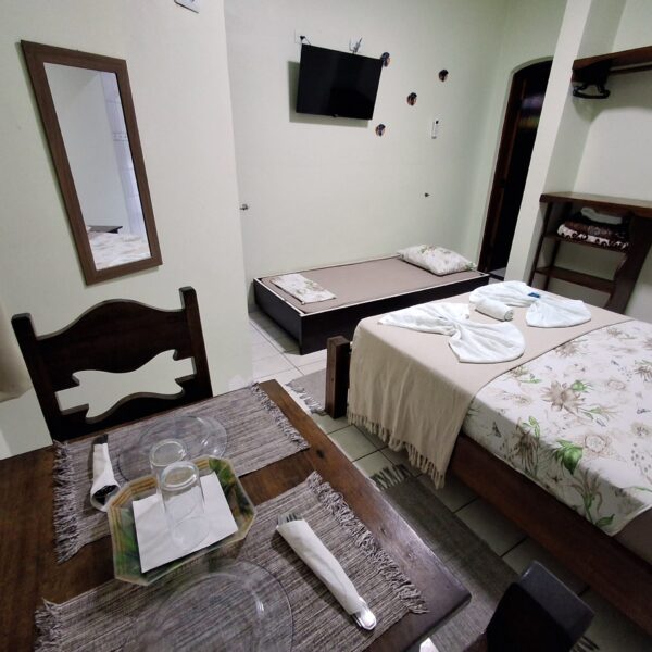 Suite 3 Pessoas - Piso Superior